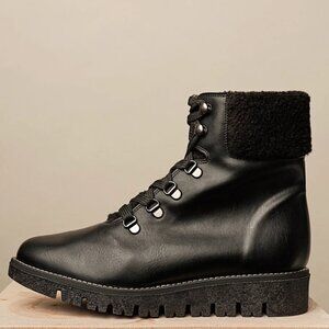 Bhava Aspen Winter Hiker Boot (Like new!)
